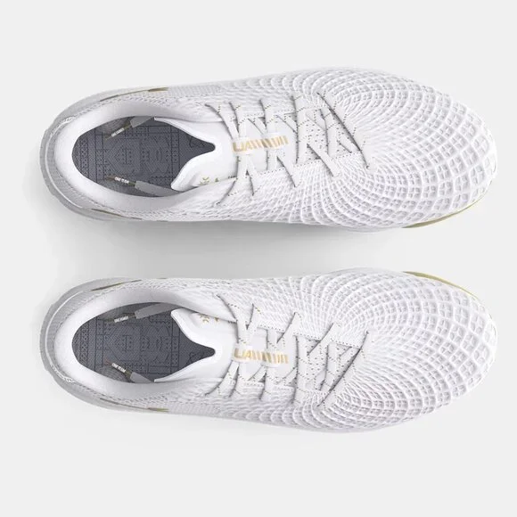 NWT Under Armour Women's Glyde 2.0 MT Metal Fastpitch Softball Cleats - Picture 3 of 5